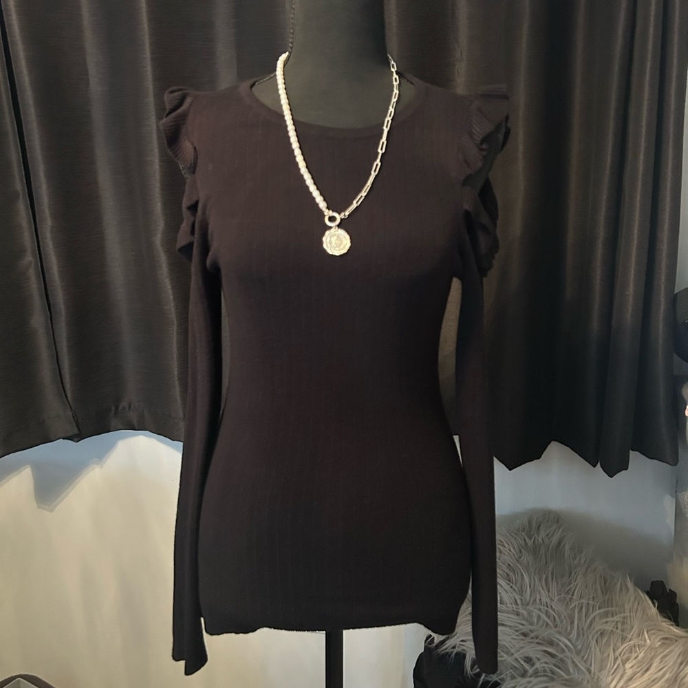 Black long sleeve ruffle sleeve top #gothic #whimsygoth